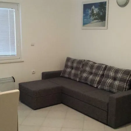 Vrtnica Kozjak-otok Apartman *