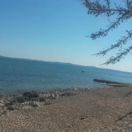 Vrtnica Kozjak-otok Apartment Vir